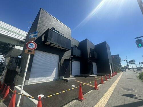 大阪府大阪市住之江区西住之江３丁目 築1年7ヶ月 2階建