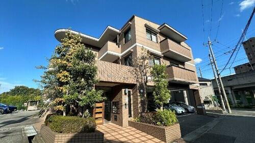 兵庫県宝塚市山本西３丁目 築30年5ヶ月 3階建