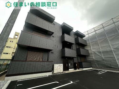 愛知県岡崎市上六名３丁目 賃貸アパート