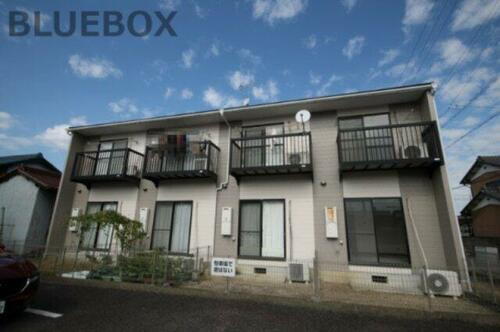 愛知県一宮市大和町妙興寺字三十八社 テラスハウス