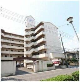 マンション福山 6階建