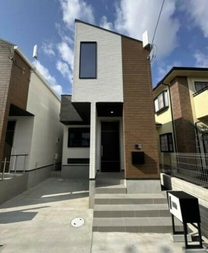 千葉県流山市向小金３丁目 賃貸一戸建て