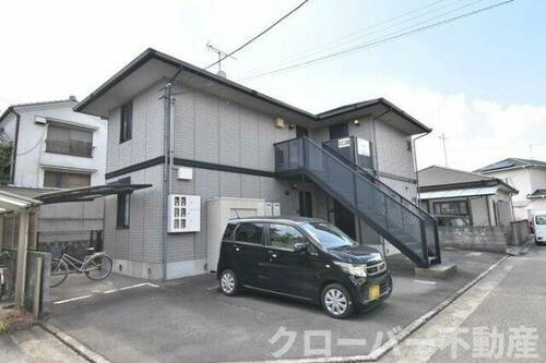 香川県綾歌郡綾川町陶 賃貸アパート