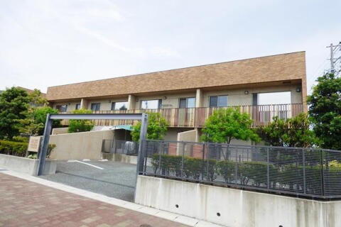 静岡県浜松市中央区志都呂１丁目 テラスハウス