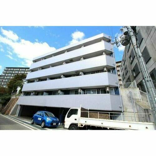 兵庫県宝塚市清荒神１丁目 5階建
