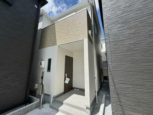 Ｋ－ｖｉｌｌａｇｅ猪名寺　２ 2階建