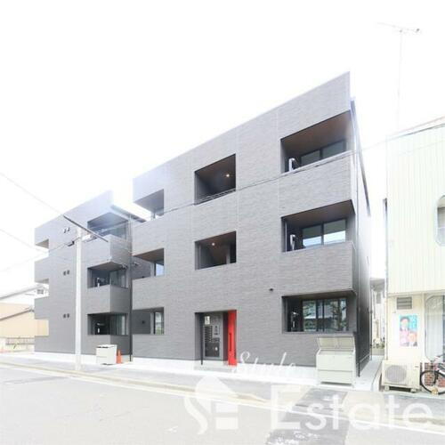 愛知県名古屋市港区港明１丁目 3階建 