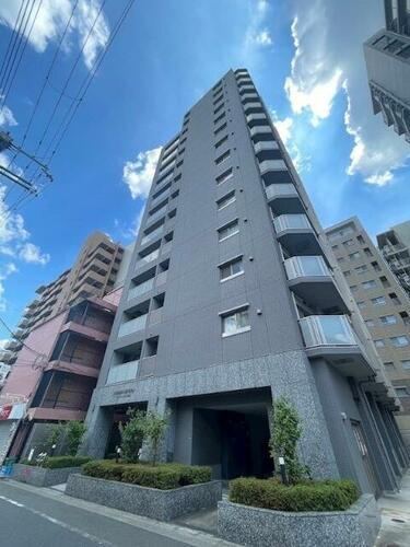 大阪府吹田市垂水町３丁目 14階建