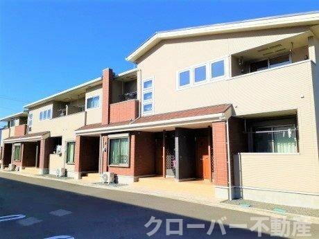 香川県善通寺市上吉田町４丁目 賃貸アパート