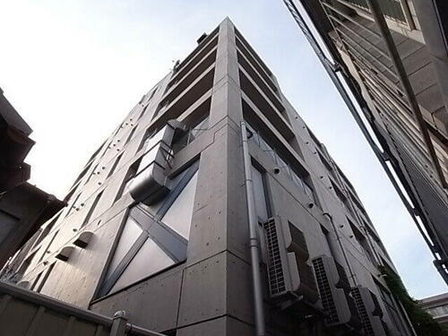 ハッピーコート塚口駅前 7階建