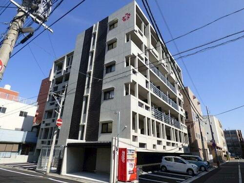 福岡県北九州市小倉北区下到津５丁目 築5年12ヶ月 5階建