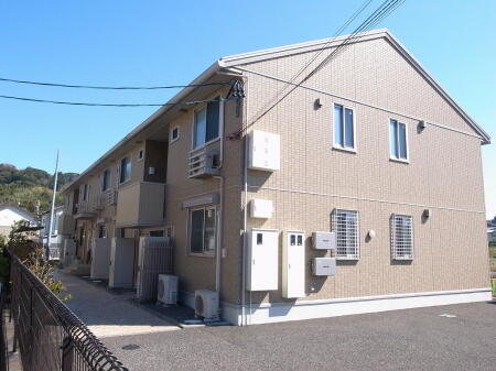 ルミエールＲ 2階建