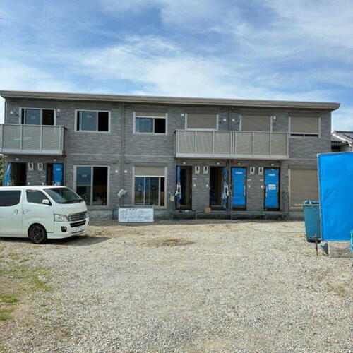 兵庫県明石市大久保町谷八木 2階建