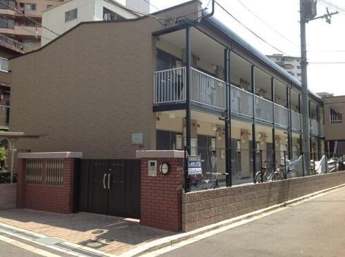 大阪府大阪市西成区山王２丁目 2階建