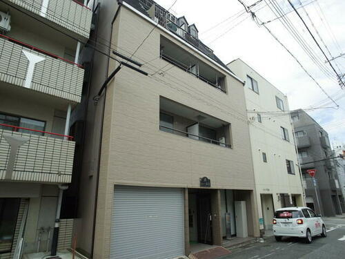 メゾンド実起 5階建