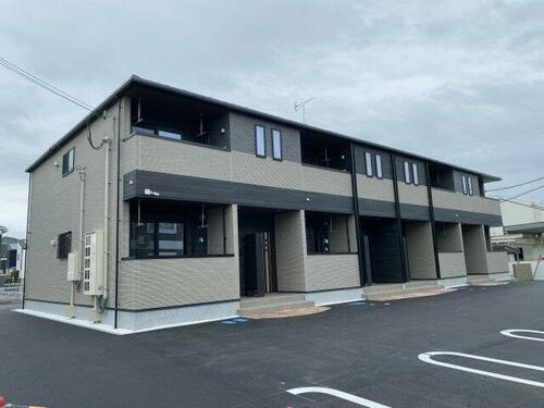 シャルマンヴィレッジ　Ｂ 2階建