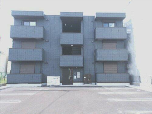 愛知県岡崎市上六名３丁目 賃貸アパート