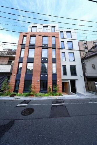 東京都中野区大和町１丁目 賃貸マンション