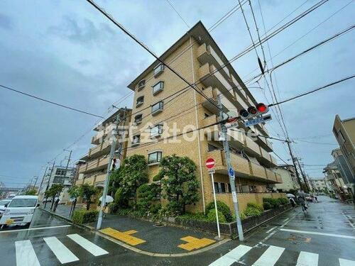 オリエントマンション 6階建