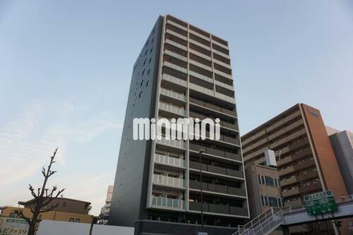 プレサンスジェネ千種内山Ⅱ