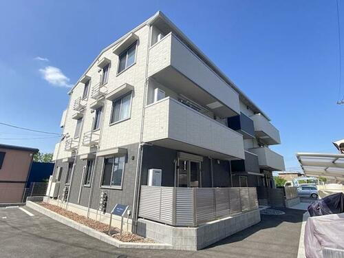 福岡県北九州市小倉北区泉台１丁目 3階建 築3年10ヶ月