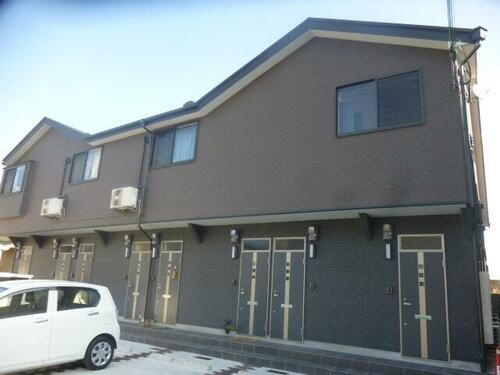サファイア城北新町 2階建