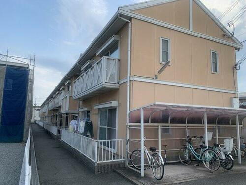 リバーハイツ 2階建