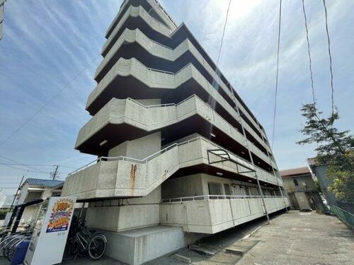 シャトーマキ 5階建