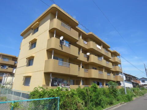 シオン竜南Ｉ 4階建