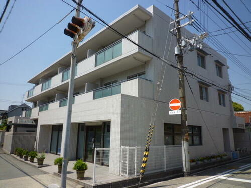 野田マンション 3階建