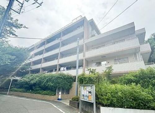 リステージ響きの森横濱鶴見 7階建