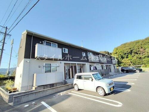 愛知県豊川市上長山町西水神平 賃貸アパート