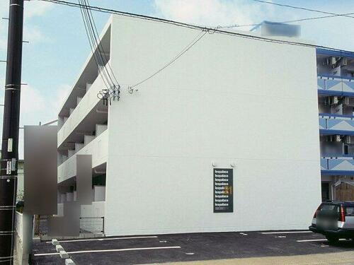 沖縄県那覇市天久１丁目 賃貸マンション