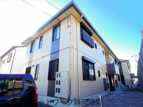 静岡県静岡市駿河区中田本町 賃貸アパート