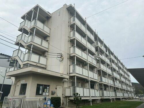 兵庫県姫路市広畑区西夢前台５丁目 5階建
