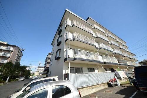 埼玉県鶴ヶ島市松ヶ丘４丁目 賃貸マンション