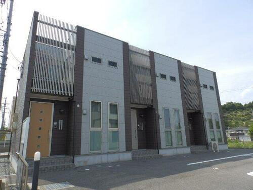 三重県鈴鹿市高岡台２丁目 テラスハウス