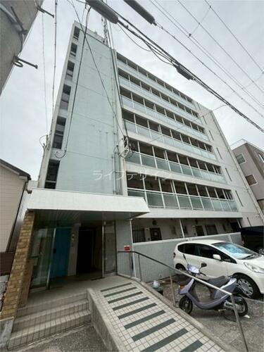 兵庫県尼崎市七松町３丁目 7階建