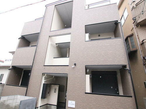 ピュアフィールド東桜木町 3階建