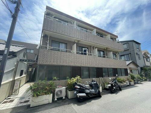 イナホハイツ 3階建