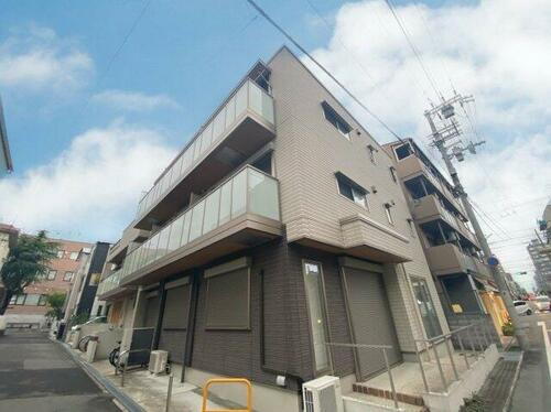 兵庫県神戸市東灘区田中町３丁目 築10年2ヶ月 3階建