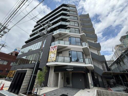 兵庫県尼崎市塚口町１丁目 7階建