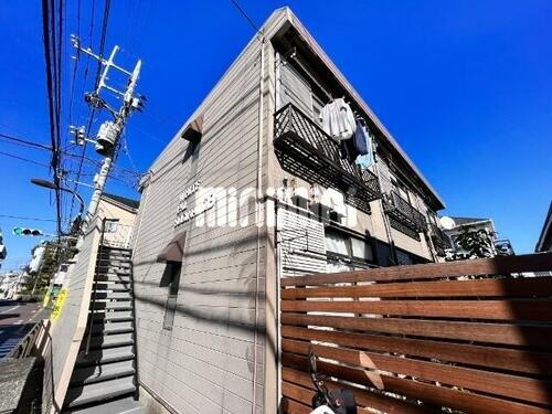 ホワイトパルスギナミＢ