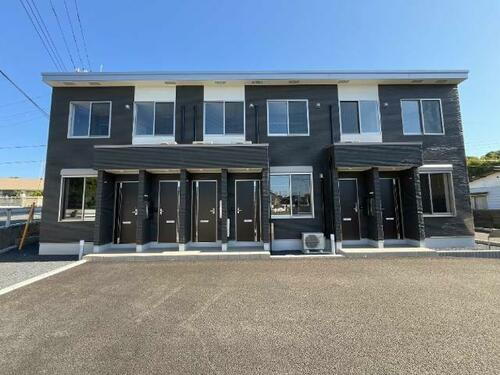 ｕｎ　ｐｏｉｒｅａｕ（アン　ポワロー）