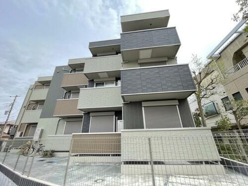 Ｄ－ｒｏｏｍ　ｓｕｒｆｓｉｄｅ　ｋ２ 3階建