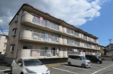 グランヴェール伏見Ｉ 3階建