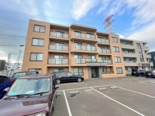 北海道札幌市手稲区西宮の沢三条２丁目 築16年12ヶ月 4階建