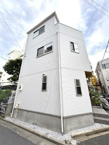 東京都板橋区高島平９丁目 賃貸一戸建て