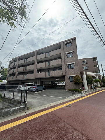 福岡県福岡市博多区東平尾２丁目 賃貸マンション