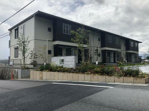 フェリーシード桜丘Ａ棟・Ｂ棟 2階建